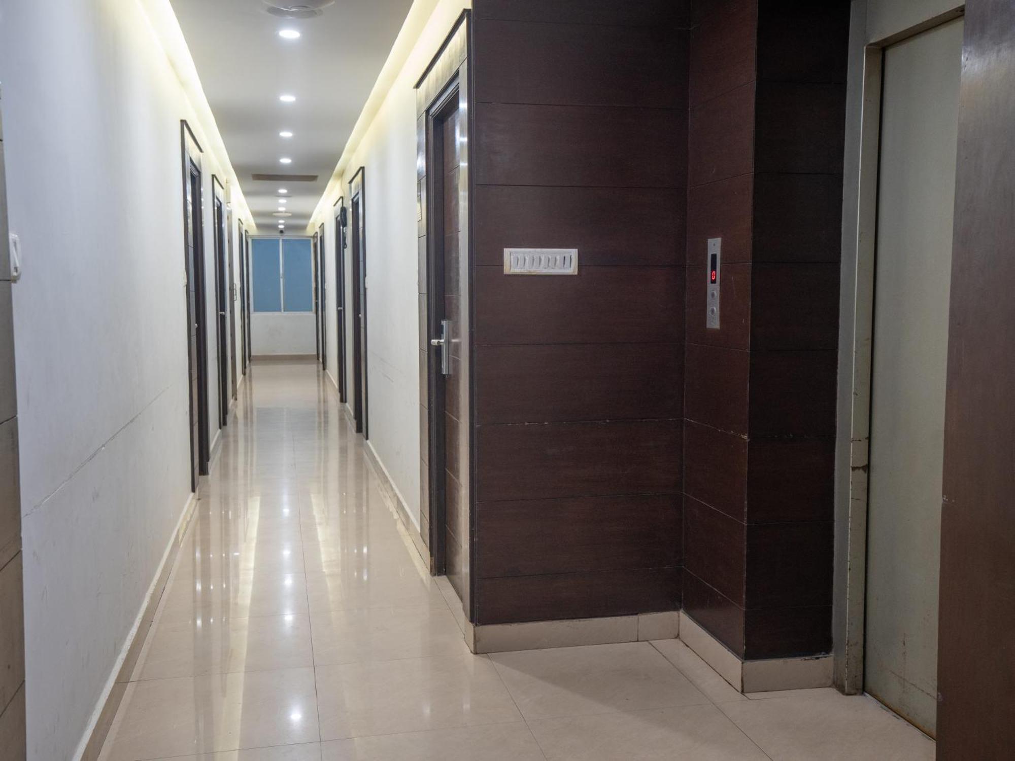 钦奈 Orion Residency酒店 外观 照片